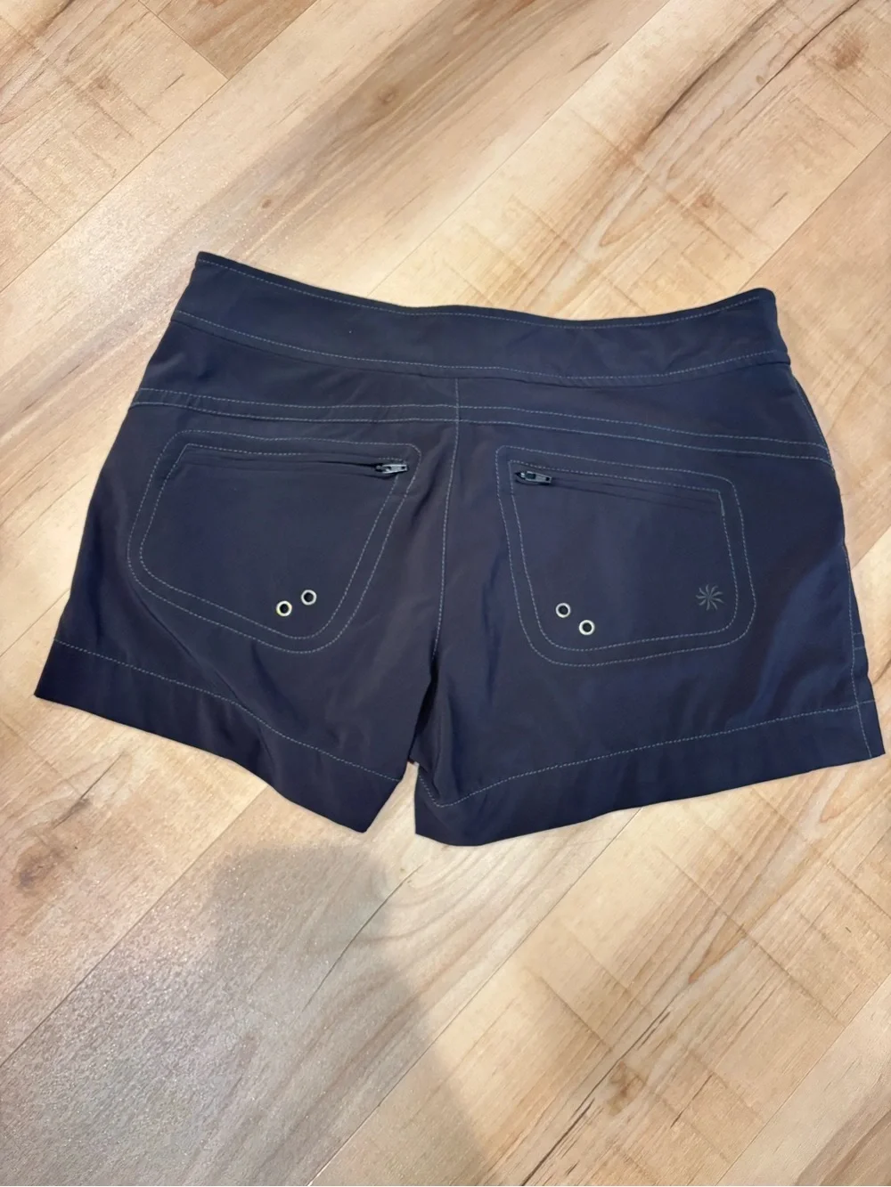 Athleta Navy Blue Shorts – Women’s Size 6